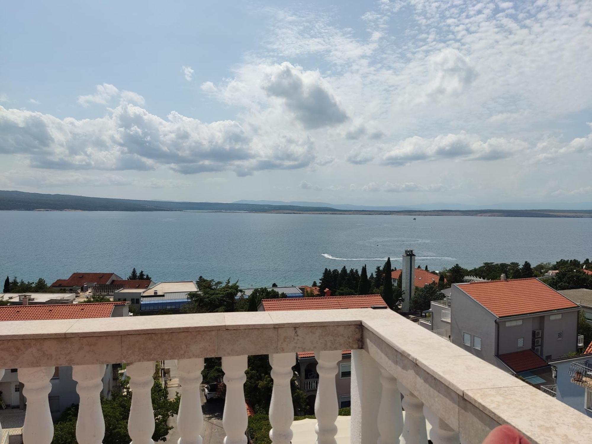 Panorama View Close Sandy Beach 100M To Talasoterapija, Crikvenica Bagian luar foto