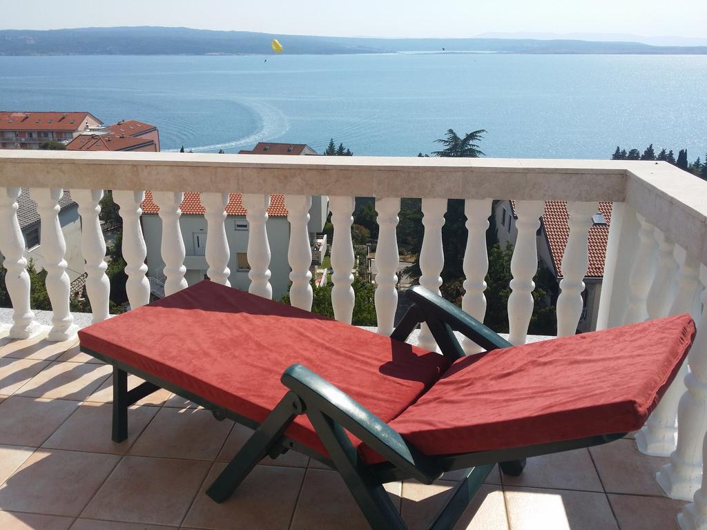 Panorama View Close Sandy Beach 100M To Talasoterapija, Crikvenica Bagian luar foto